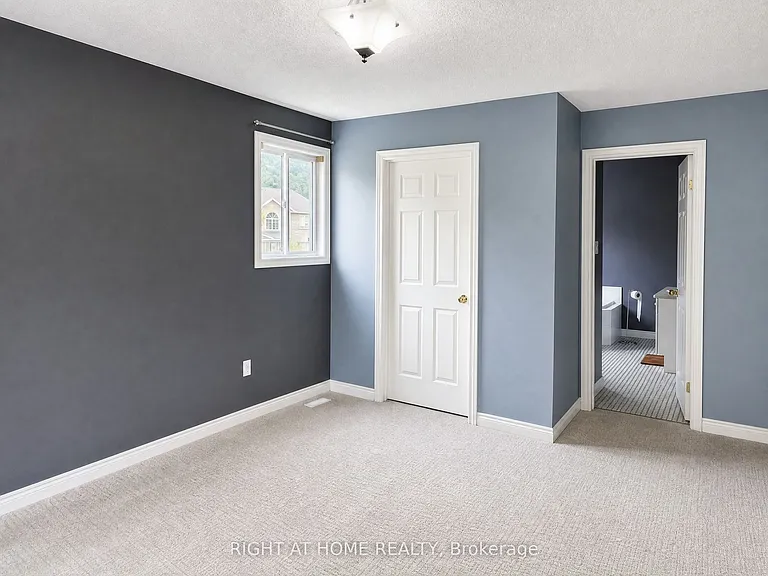 890 Guildwood Blvd — Photo 18
