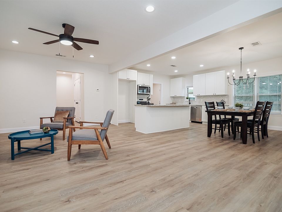 1st image of 305 Ball St