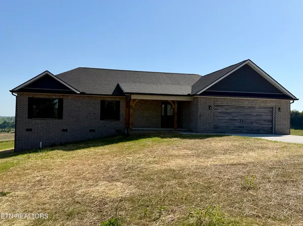 312 Cash Ln, Maryville, TN 37801
