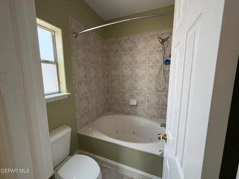 917 Tecate Pl — Photo 35