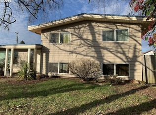 813 NE 18th St, McMinnville, OR 97128