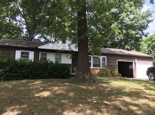 6908 E 98th Ter, Kansas City, MO 64134