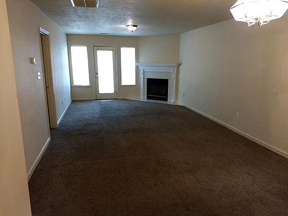 3rd image of 215 Long Meadow Lane