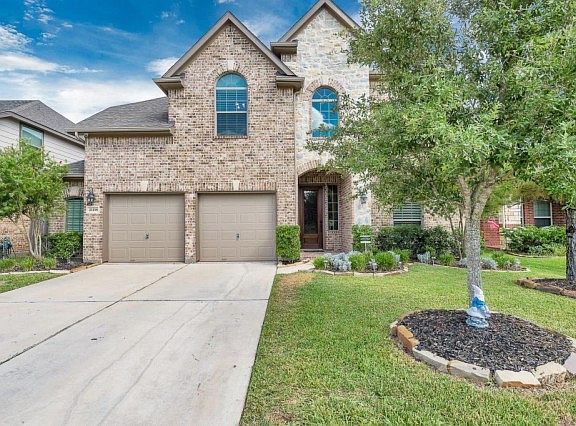 2nd image of 21118 Barrett Creek Ln