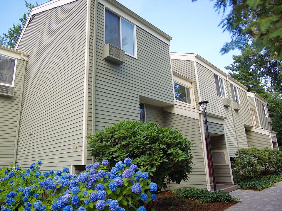 1st image of 230 S Main St #Townhouse 7
