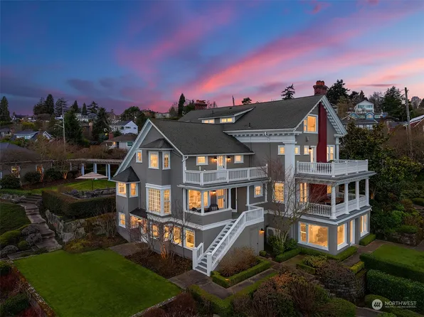 3708 42nd Avenue S, Seattle, WA 98144