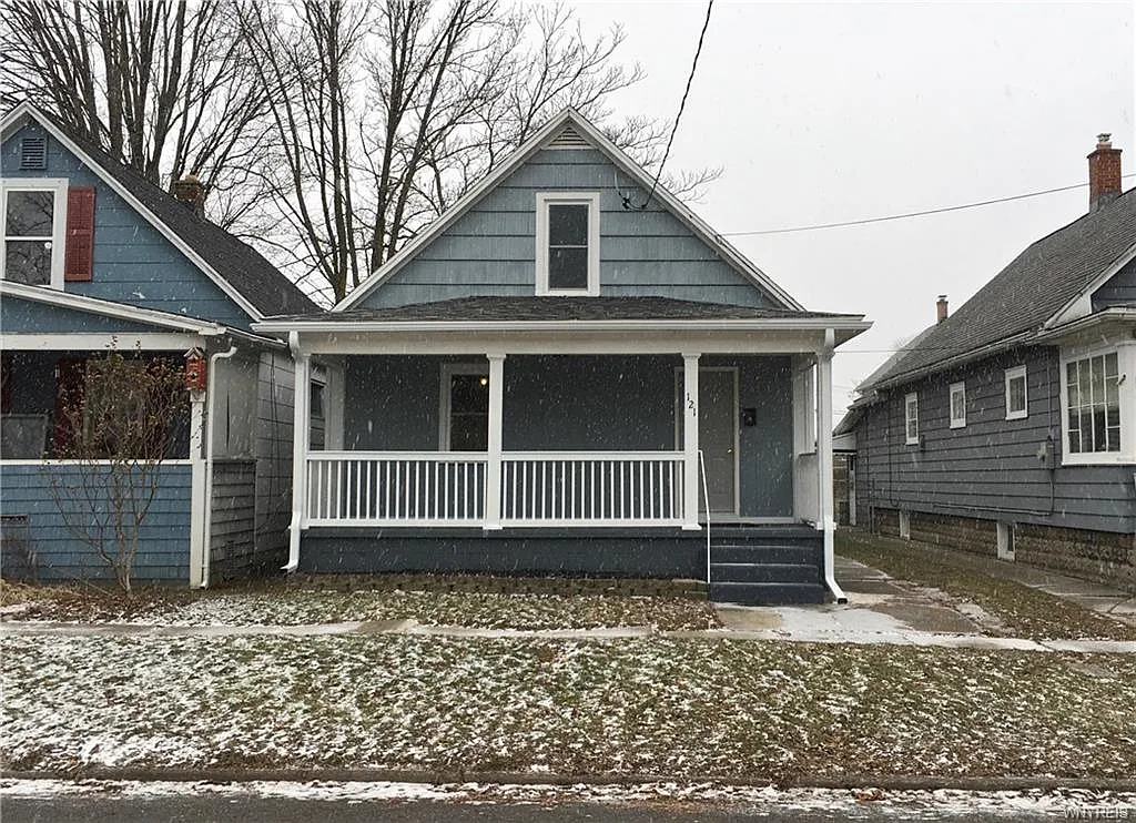 121 7th Ave photo 1