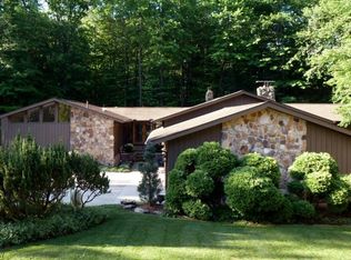 19753 Deer Run Ln, Strongsville, OH