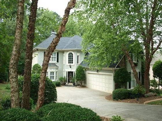 1009 Golf Estates Dr photo 1