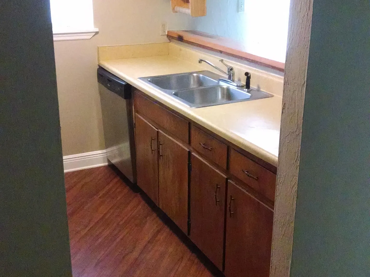 1215 Stone Greene Ct - 1215 — Photo 4
