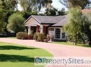 8102 N 74th Pl, Scottsdale, AZ 85258