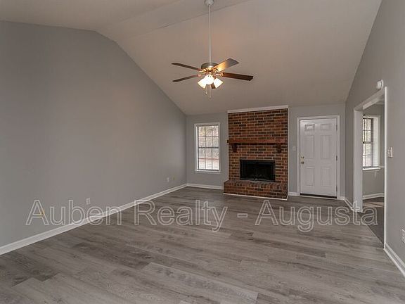 3rd image of 2336 Helsinki Dr