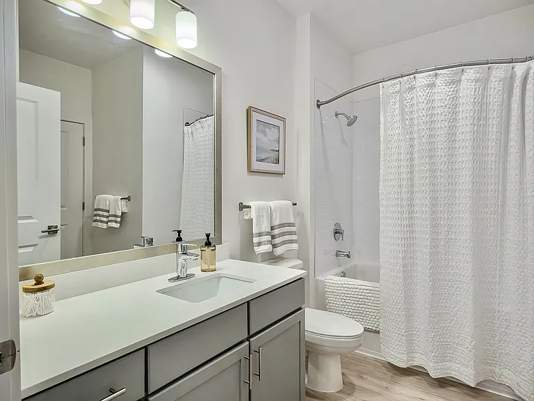 Welcome to the Residences at Sawmill - Luxury Apartment Homes Now Leasing in Summerville, SC
