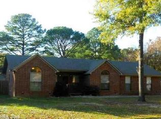 1125 Salem Rd, Conway, AR 72034