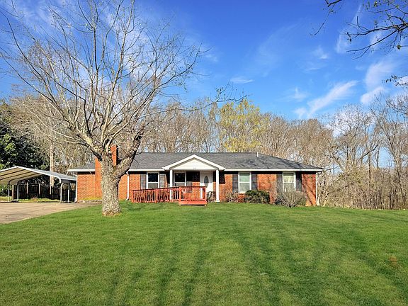 4th image of 75 Towering Oaks Dr