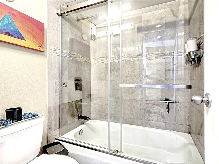 1750 E Ocean Blvd #101 — Photo 15