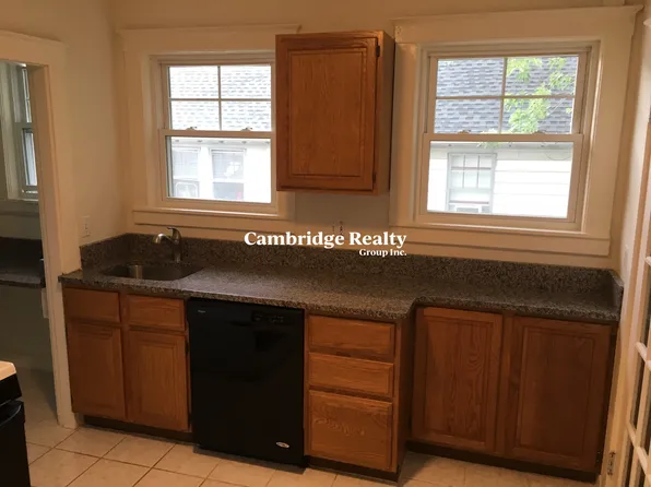 106 Bennett St, Brighton, MA