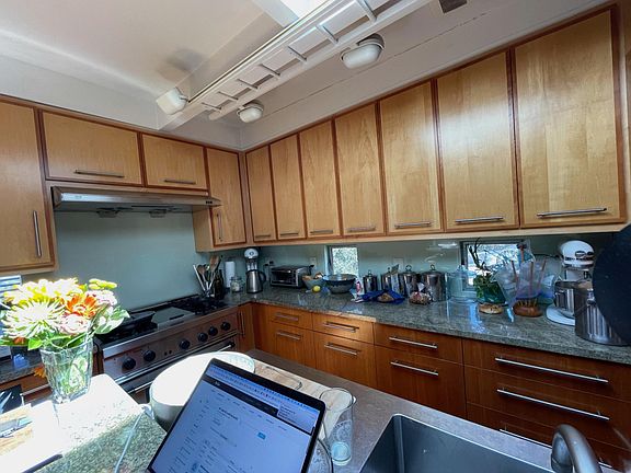 4th image of 170 Pecora Way