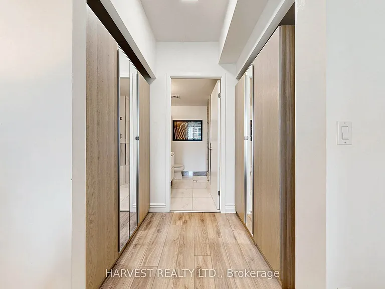209 Fort York Blvd #380 — Photo 24
