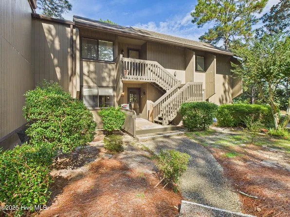250 Sugar Gum Lane #201, Pinehurst, NC 28374