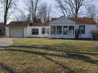 5215 Silvertown Dr, Sylvania, OH 43560
