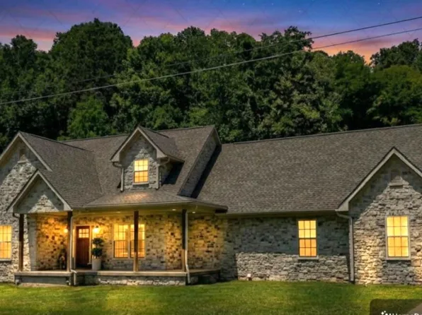 161 Collier Ave, Jackson, KY 41339