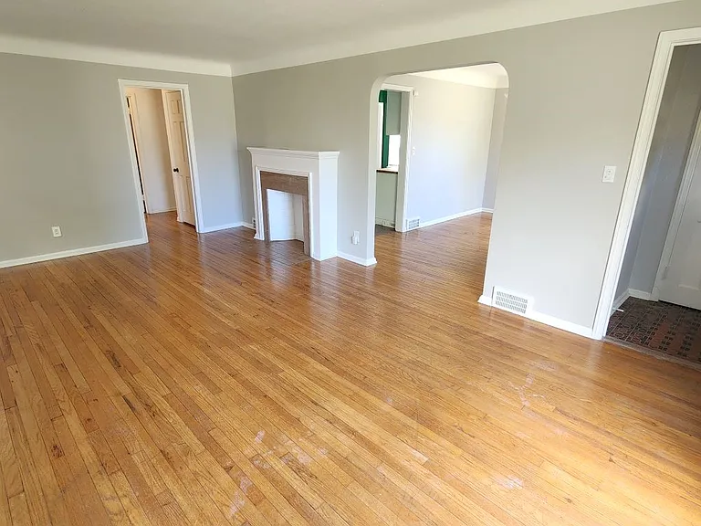 4102 Verona Rd — Photo 5
