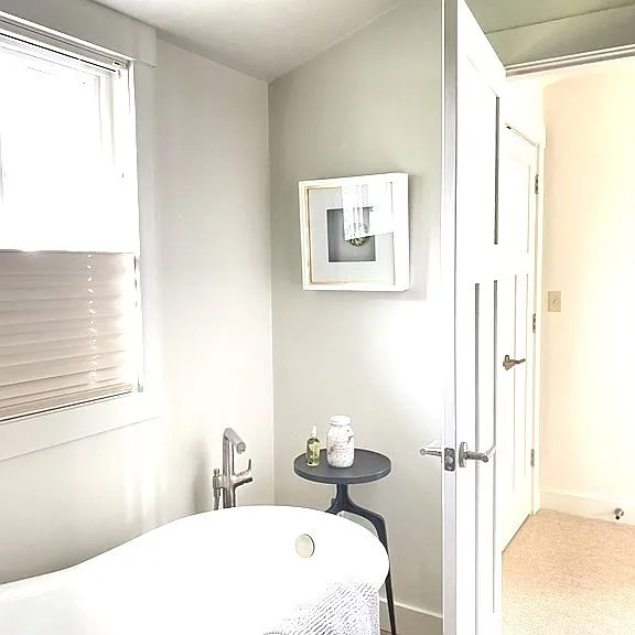 88 Little Neck Rd — Photo 15
