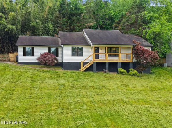 1155 Clendenen Rd, Maryville, TN 37801