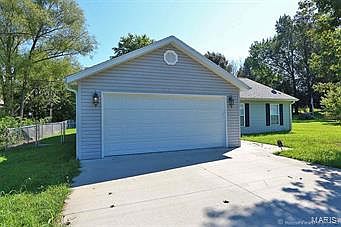 5th image of 224 Greenbrier Cpe