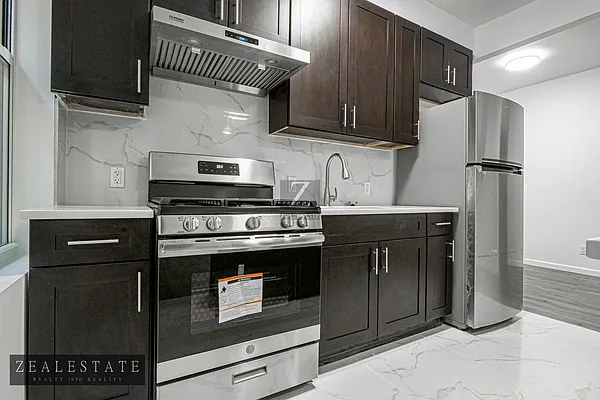 Rented by ZealEstate Group Inc | media 17