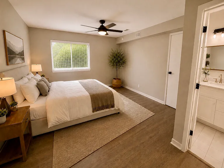 1411 Lake Pointe Way #2 — Photo 4