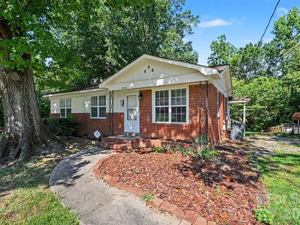 4421 Knollcrest Dr, Charlotte, NC 28208