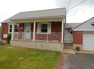 38 Brook Hill Ter, Clifton, NJ 07013