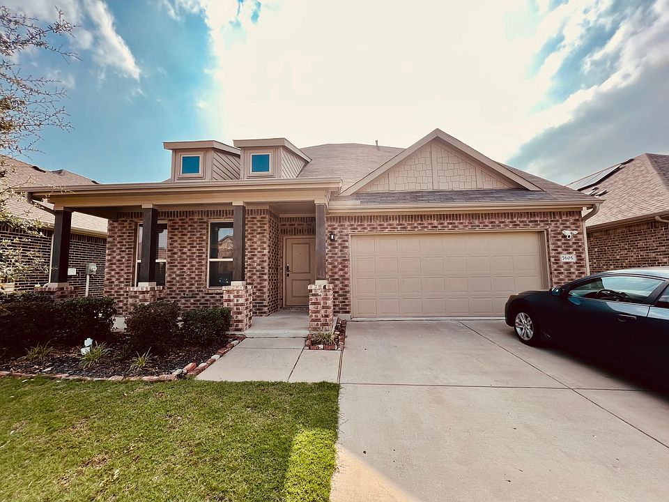 1st image of 7605 Parkview Dr