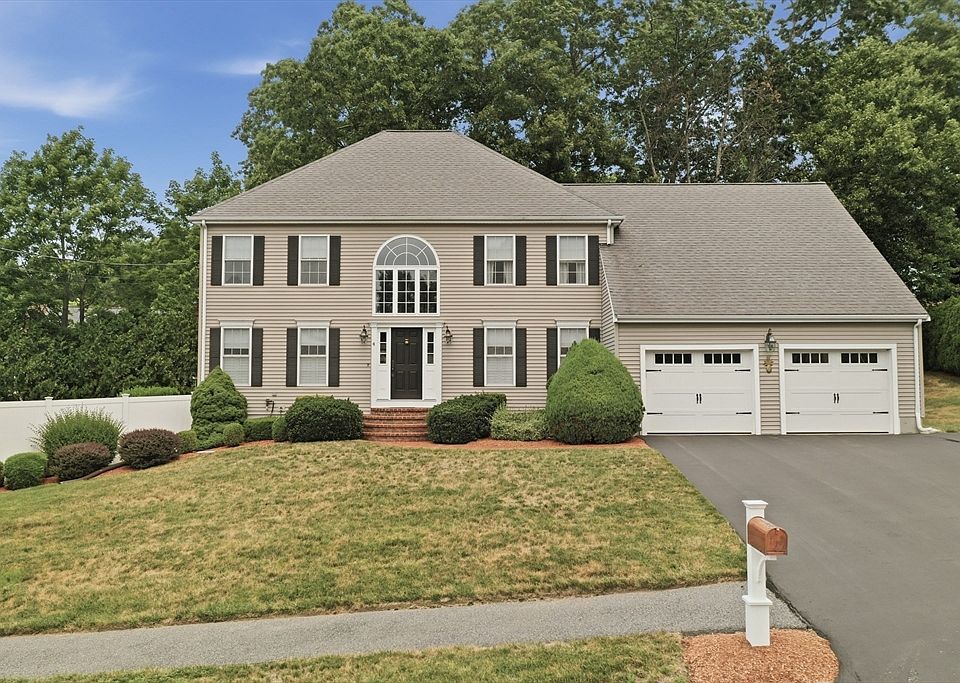 1st image of 4 Frank Dr