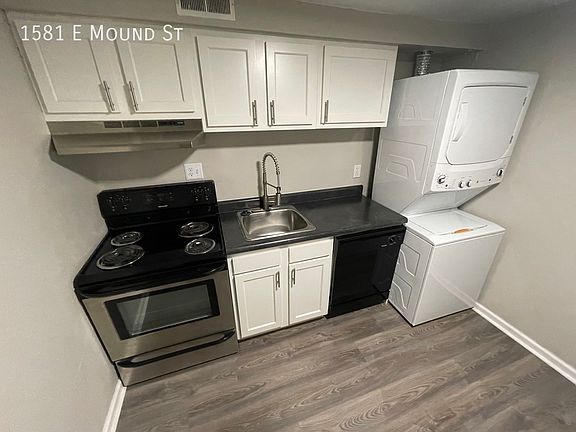 2nd image of 1581 E Mound St