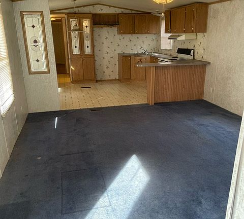 3rd image of 106 Granite Dr #2