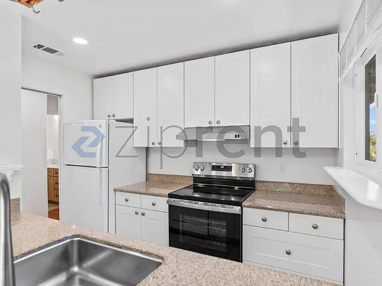 2101 Vanderslice Ct #14 — Photo 12