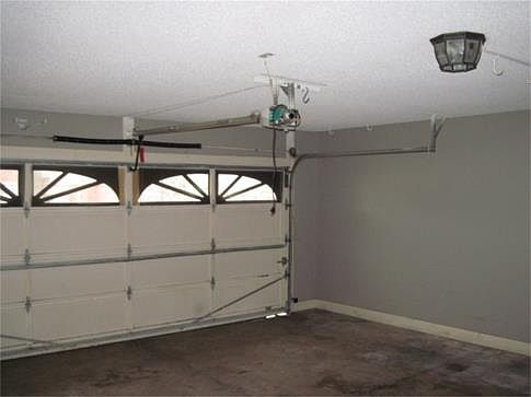 5th image of 4300 Beaver Creek Ln