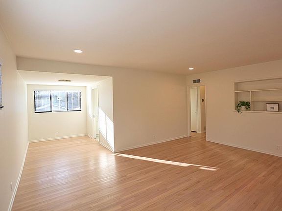 5th image of 1625 Fremont Ave #A-7