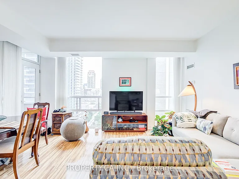 88 Broadway Ave #1407 — Photo 7