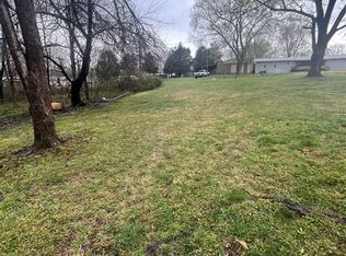 78 Eddings Ln, Scottsville, KY 42164