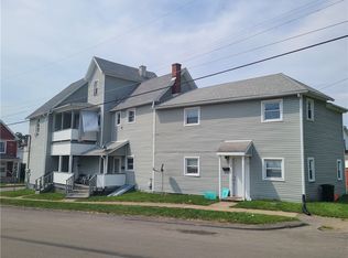 725 Monroe St, New Castle, PA 16101