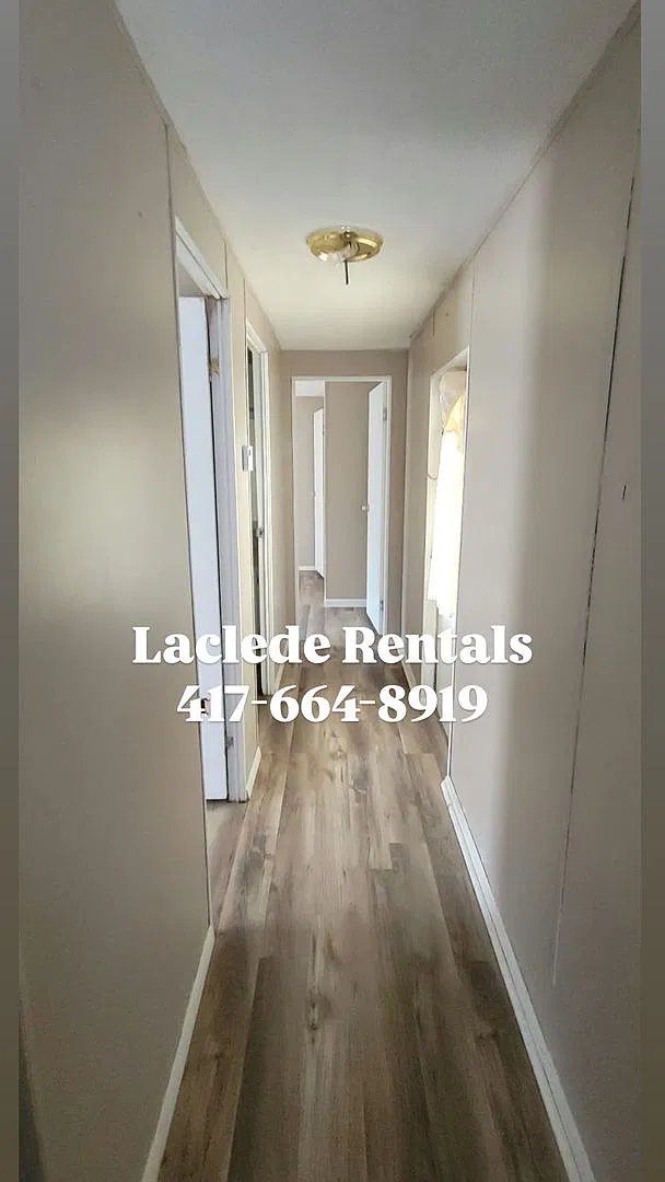 2 Bedroom 1 Bathroom Home For Rent — Photo 3