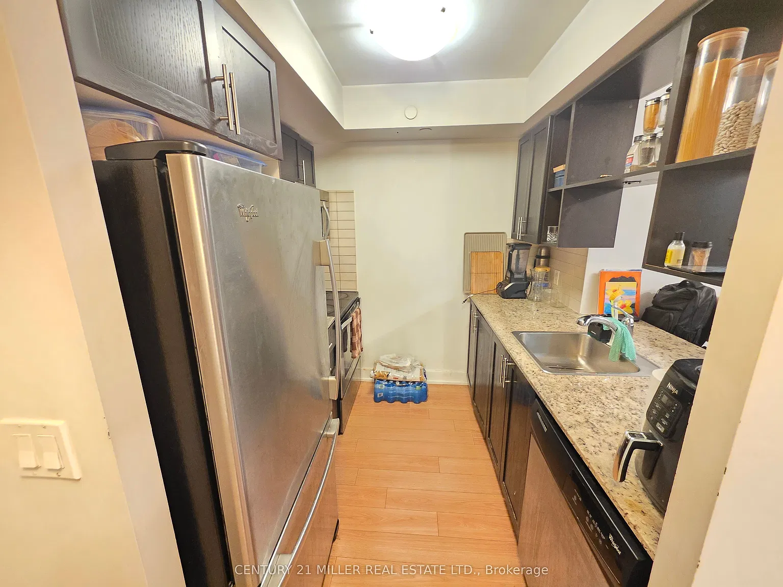 2 bed, $2,700 — Photo 4