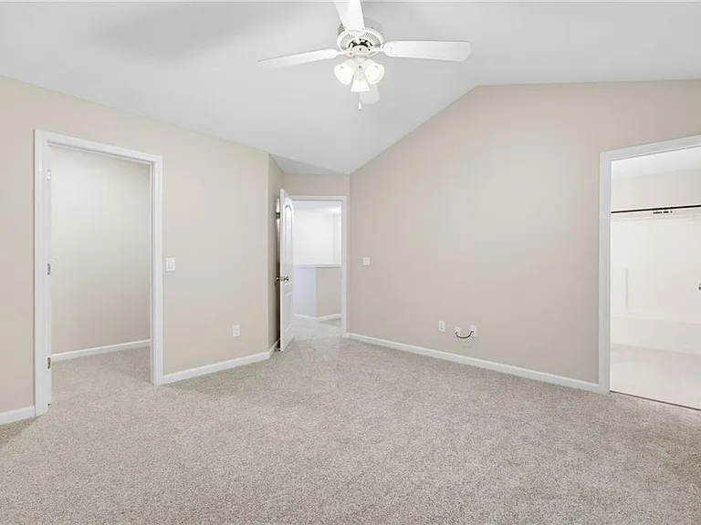 106 Darbys Crossing Ct — Photo 11