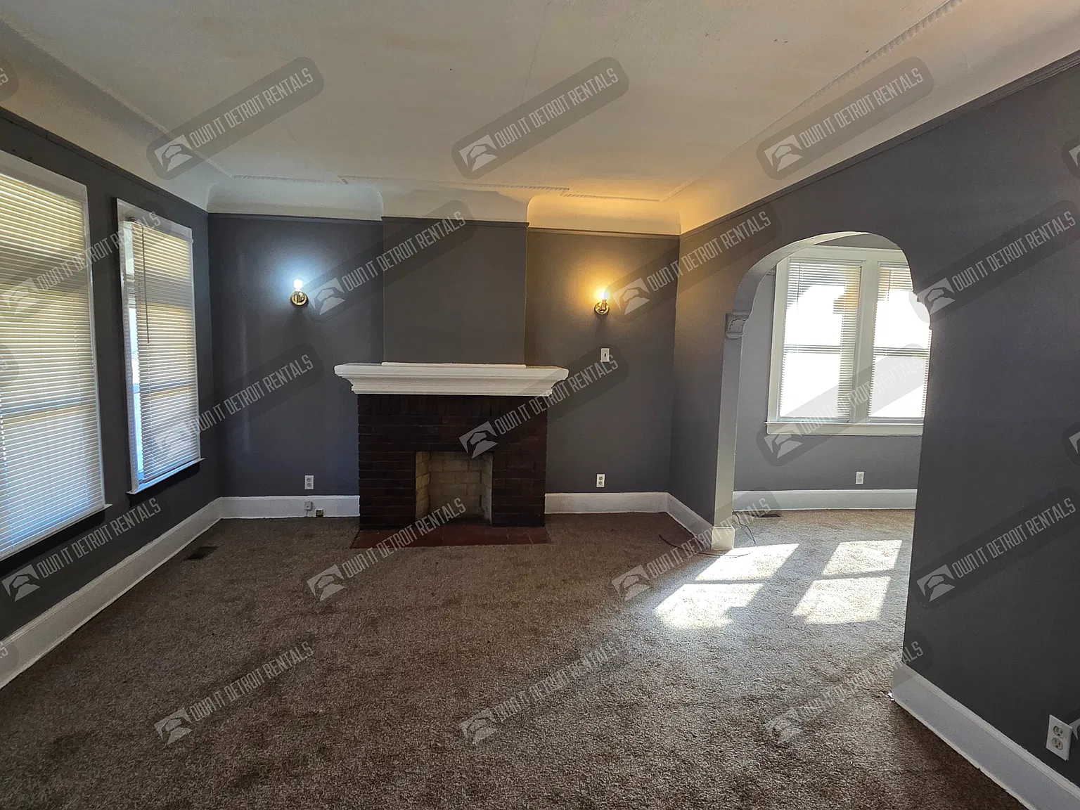 Lower Unit Multi Family 3 Bed 1 Bath — Photo 3