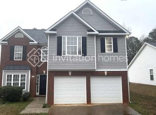 352 Jasmine Dr, Locust Grove, GA 30248