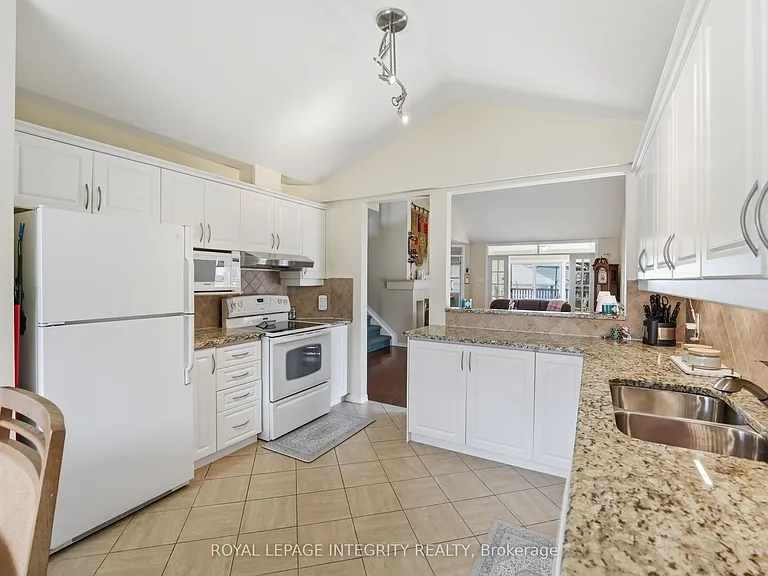 42 Settlers Ridge Way — Photo 11